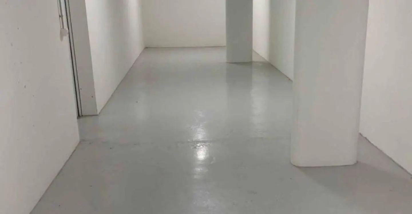 Großer Lagerraum von 38 m² – Genf, Saint-Jean - Foto 2 von 2