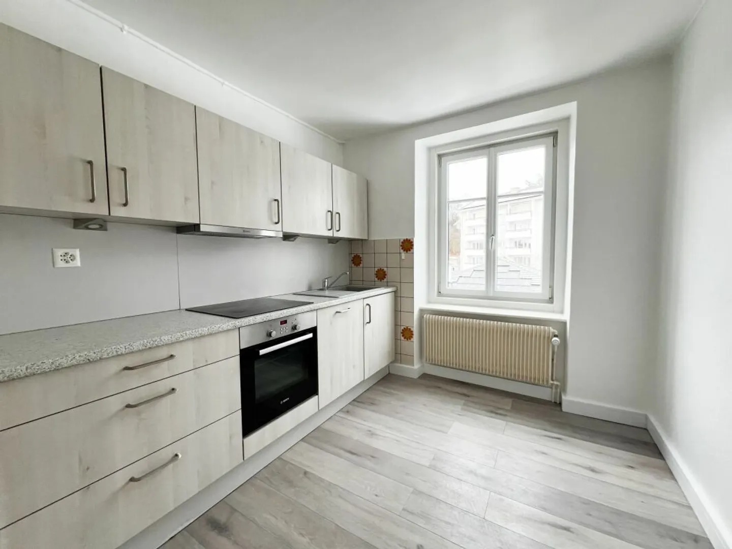 Charming Apartment - Photo 7 of 11
