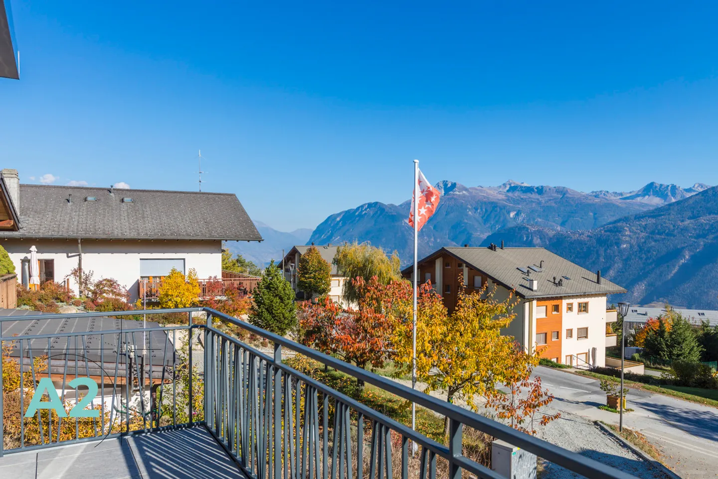 Modernes Apartment mit Bergblick - Foto 2 von 12