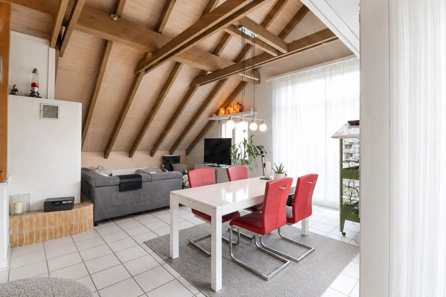 Appartement en duplex 4½ pièces avec caractère de vie particulier à Oberrohrdorf à vendre - Photo 3 sur 15