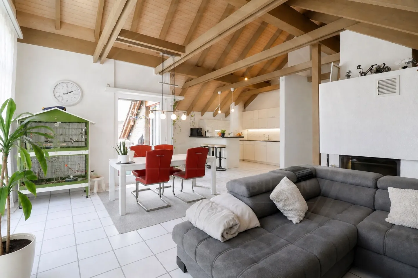 Appartement en duplex 4½ pièces avec caractère de vie particulier à Oberrohrdorf à vendre - Photo 4 sur 15