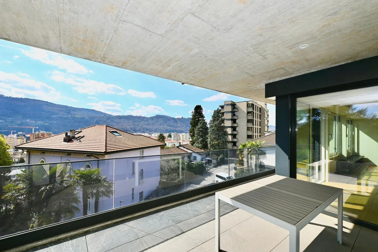 Modern and Bright Apartment with Panoramic Terrace in Vacallo - Photo 4 of 18
