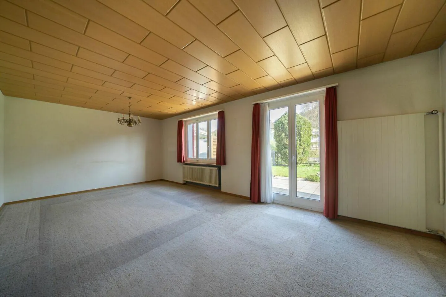 Charming semi-detached house with spacious garden - Photo 11 of 23