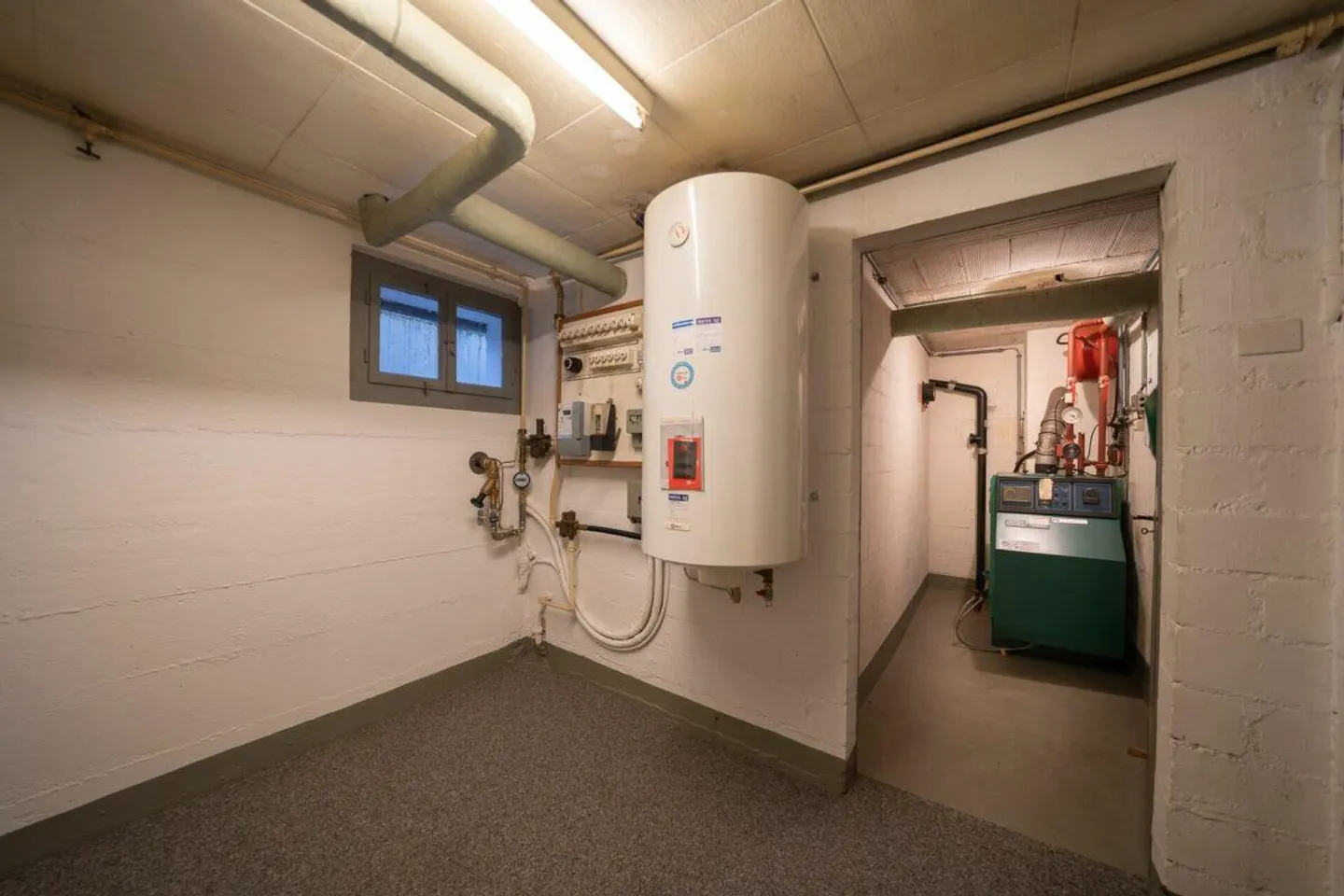 Charming semi-detached house with spacious garden - Photo 20 of 23