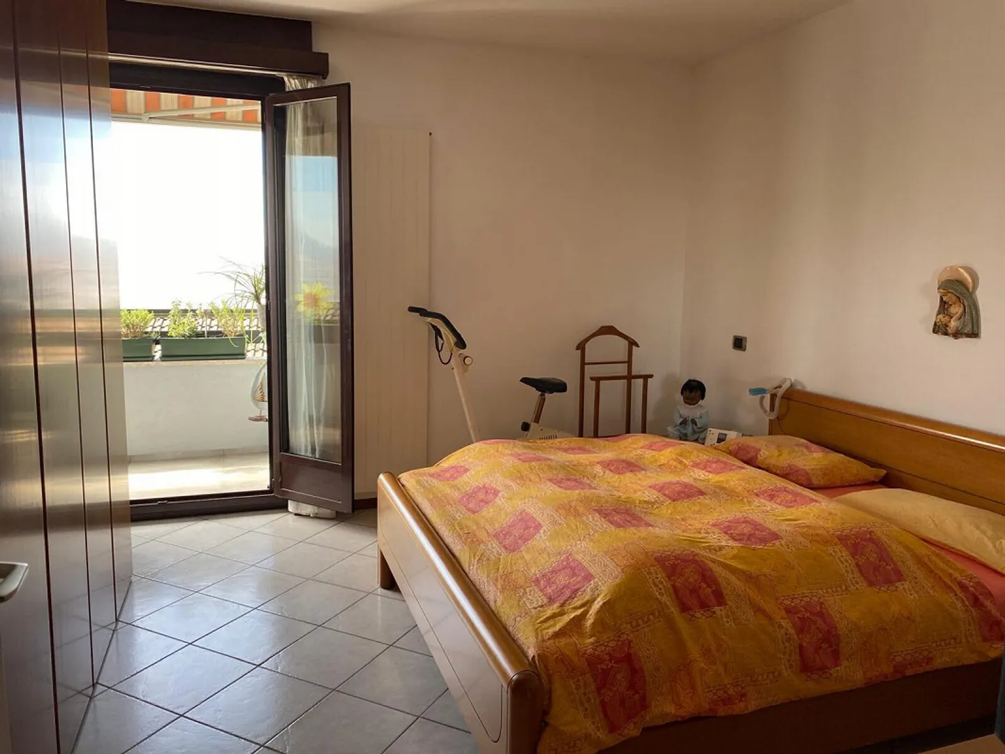 4.5 ROOMS LAST FLOOR WITH PARKING SPACES IN MORBIO INFERIORE - Photo 7 of 9
