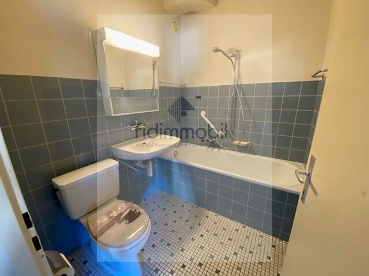 Appartamento Incantevole con Cucina Aperta - Foto 3 di 3