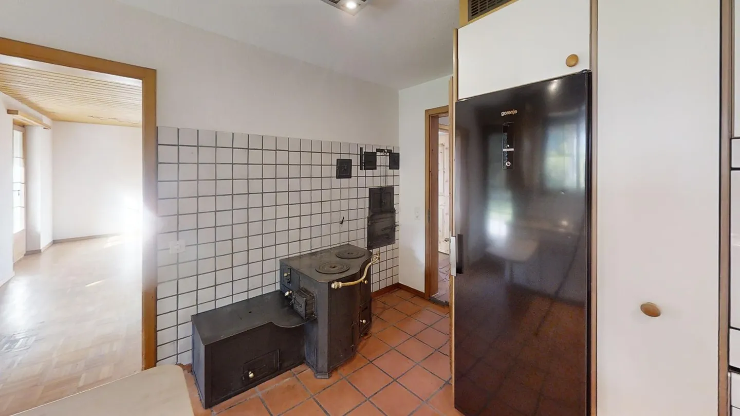 7.5-Room Country House with Garden in Tägerwilen - Photo 4 of 18