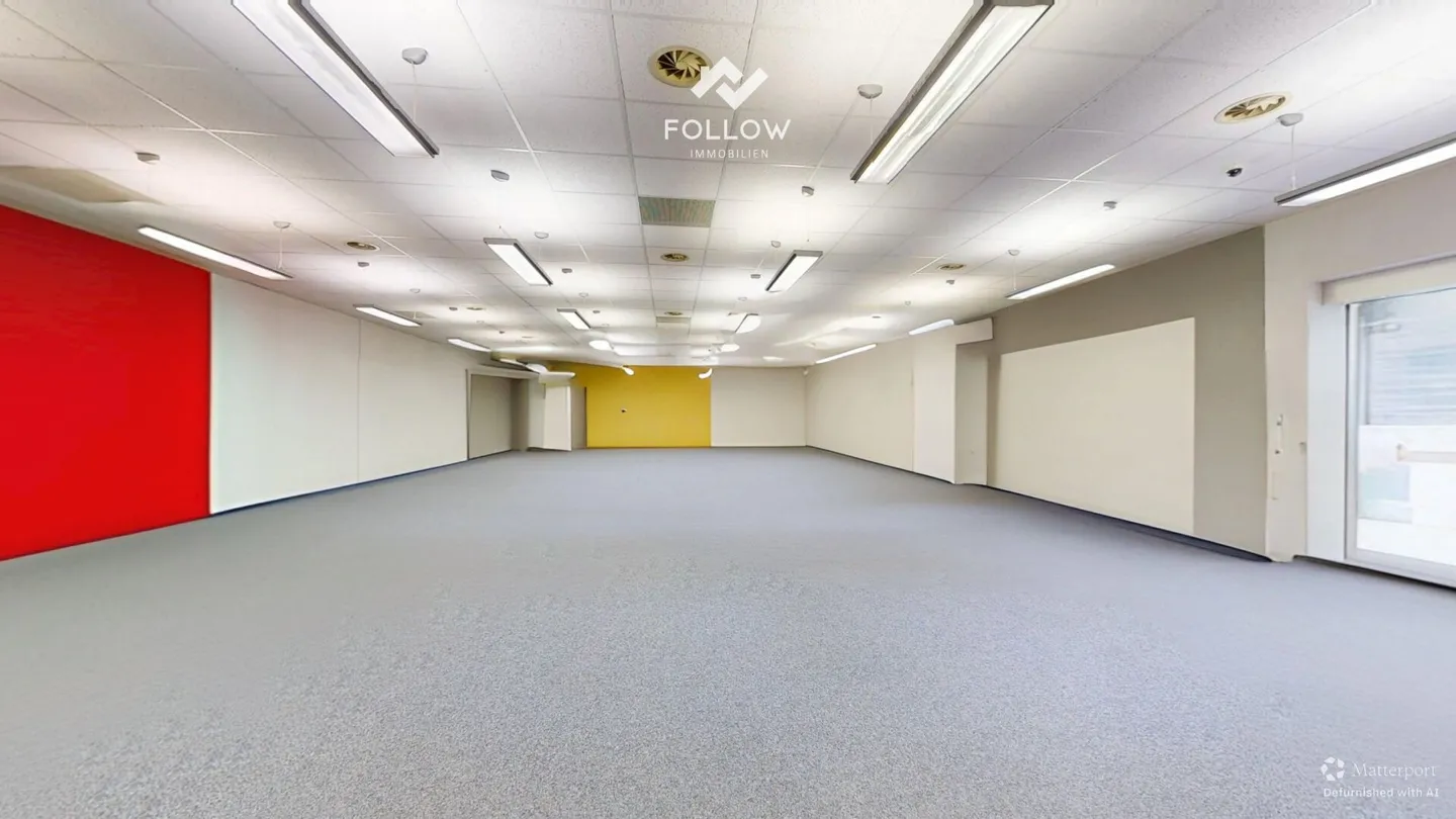 Versatile commercial space in the center of Lengnau - with flexible room concept - Photo 2 of 24