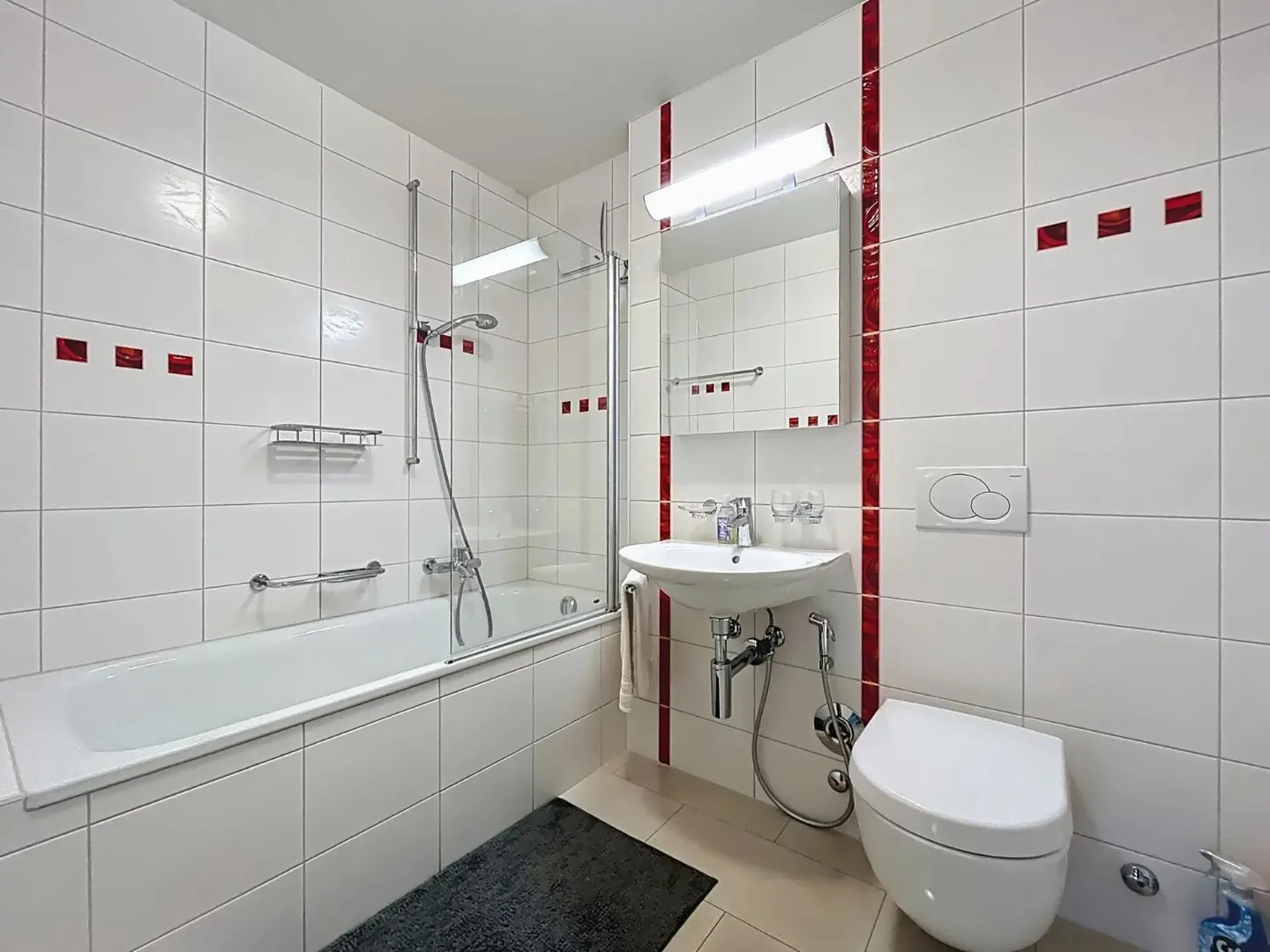 Spazioso appartamento di 4,5 locali in una residenza moderna con balcone e terrazza - Foto 7 di 11