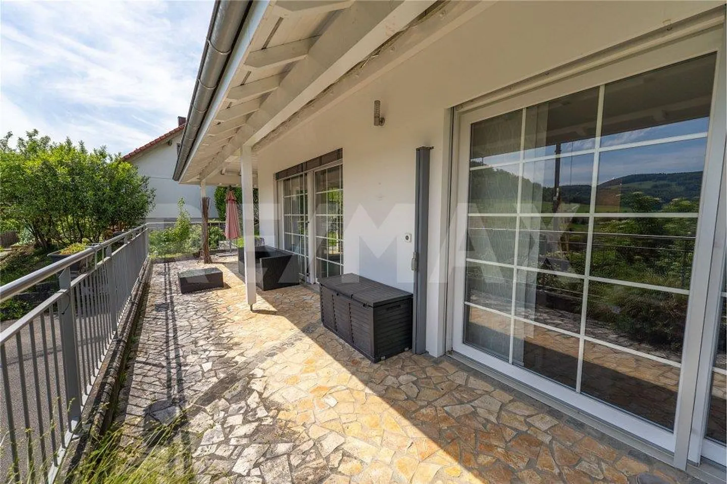 Casa unifamiliare spaziosa e moderna con vista sul verde - Foto 13 di 13