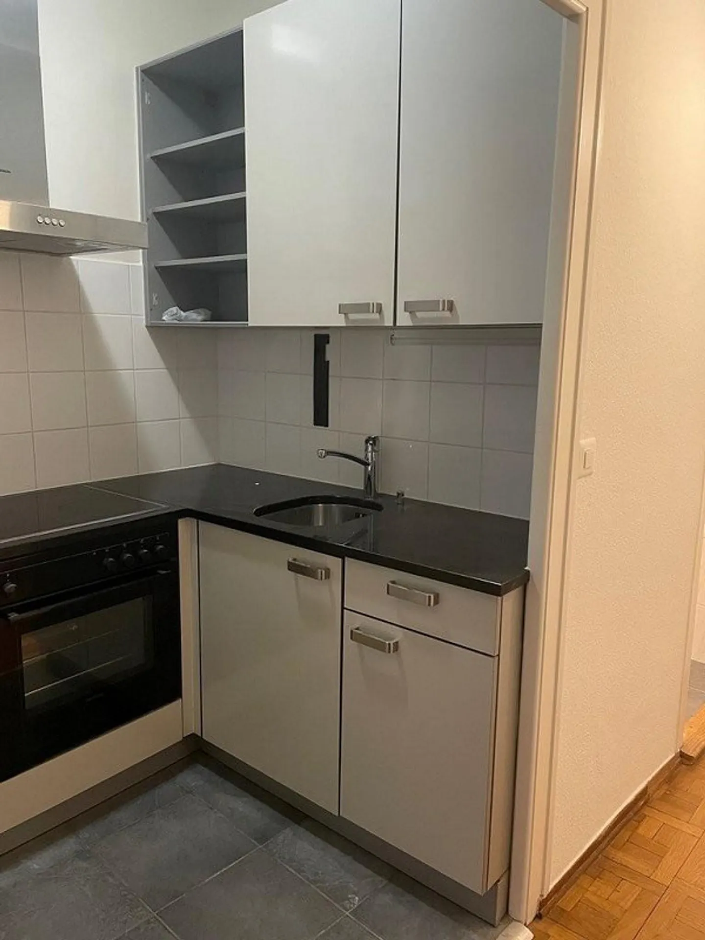 Bel appartement dans la Vieille-Ville - Photo 3 sur 9