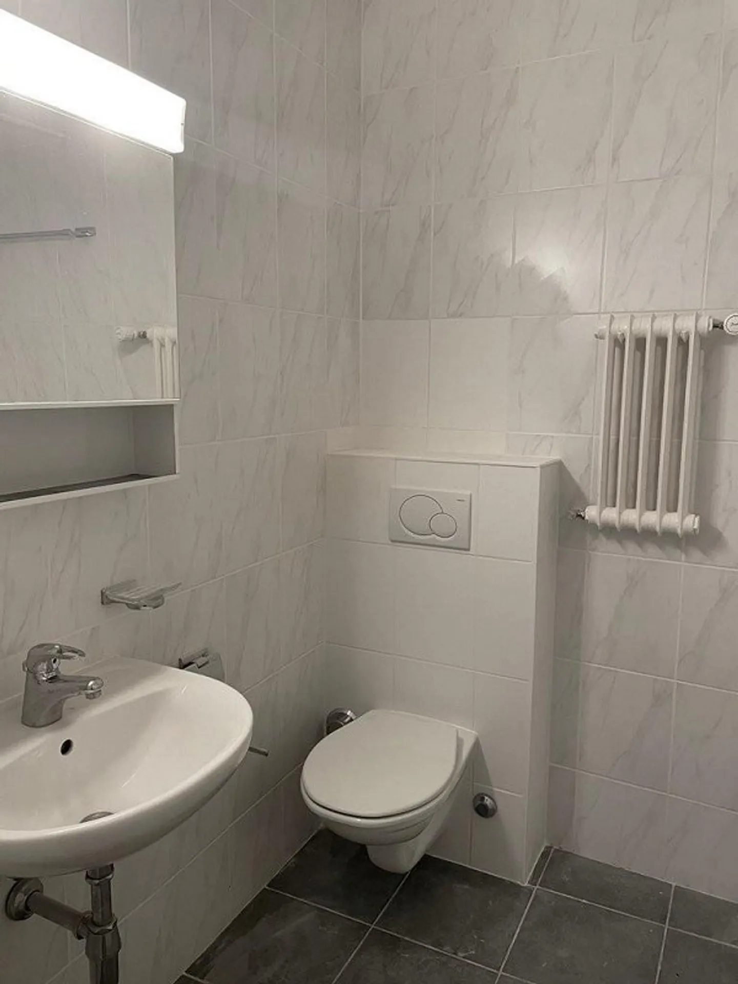 Bel appartement dans la Vieille-Ville - Photo 4 sur 9