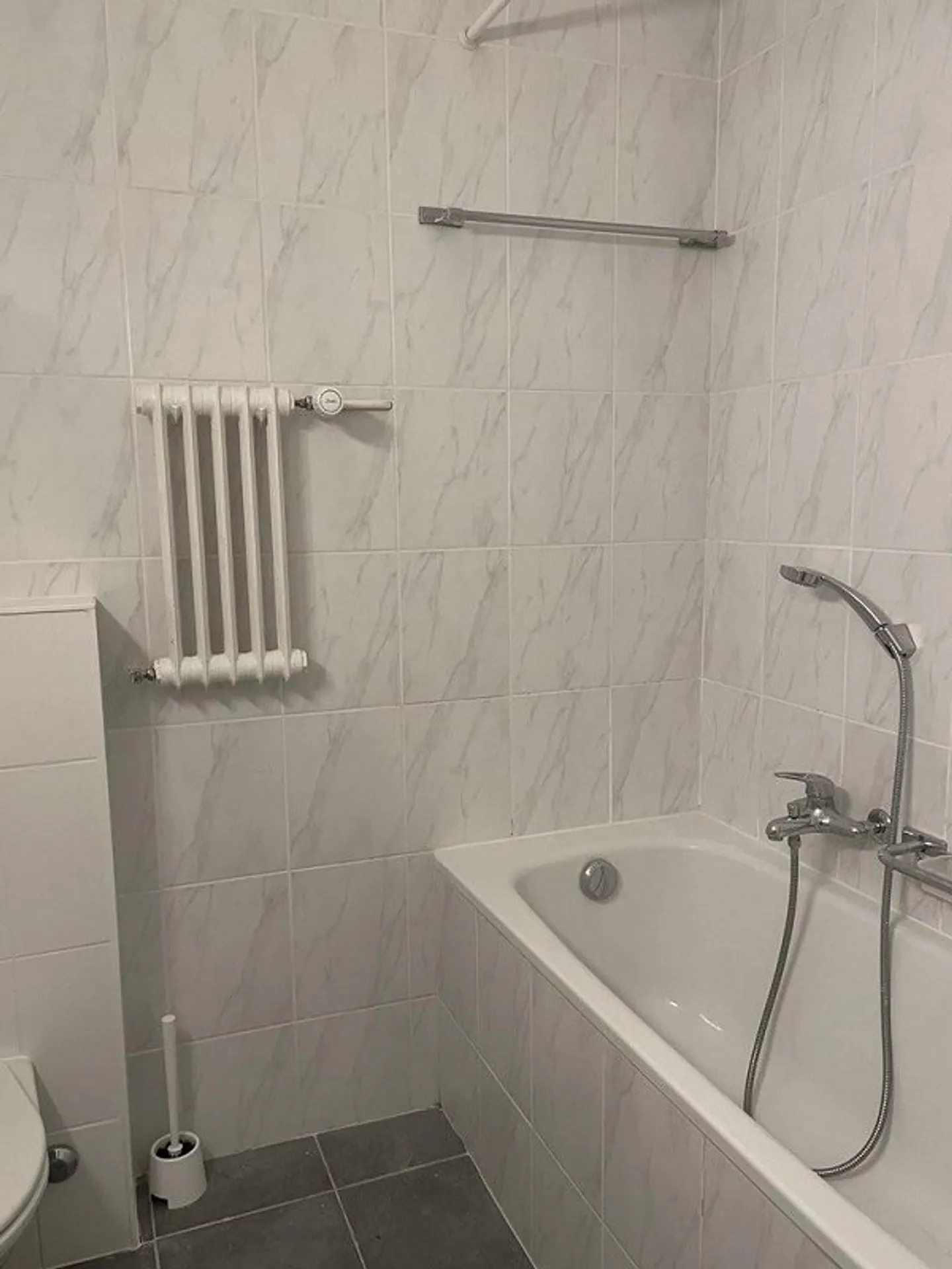 Bel appartement dans la Vieille-Ville - Photo 5 sur 9