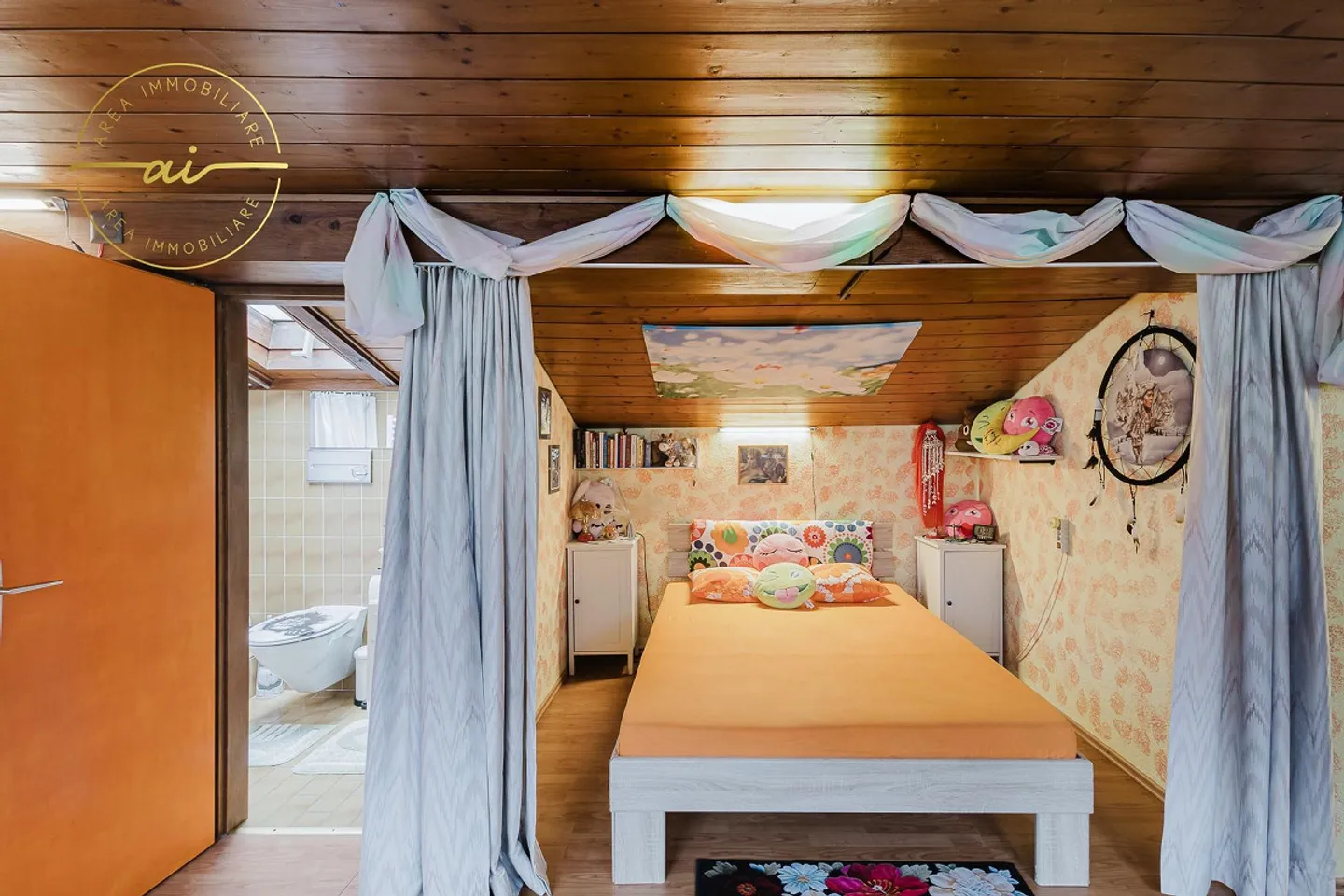 EINFAMILIENHAUS MIT GARTEN UND SCHWIMMBAD - Foto 10 von 13