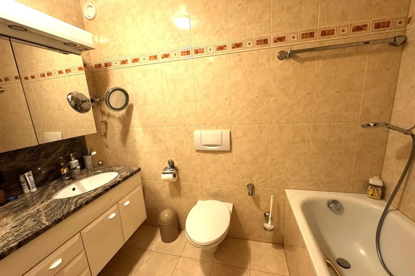 Appartement meublé 4 pièces - Photo 6 sur 7