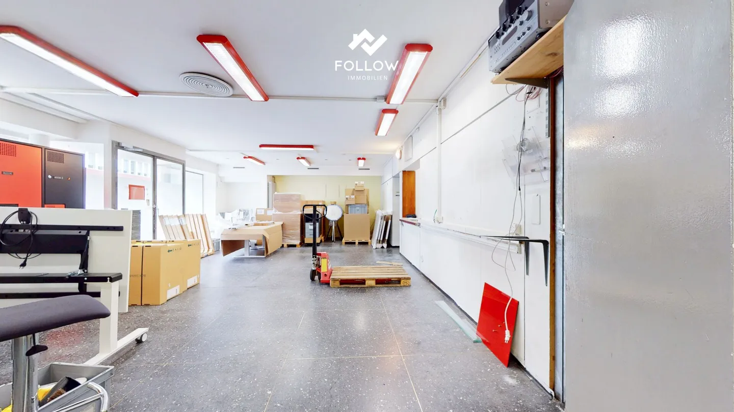 Versatile commercial space in the center of Lengnau - with flexible room concept - Photo 17 of 24