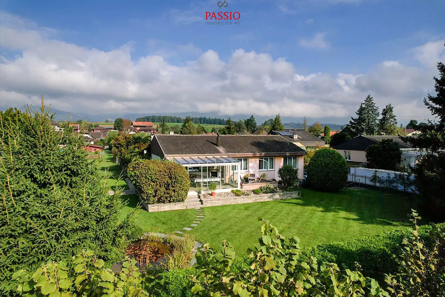Maison individuelle à vendre - Photo 1 sur 34