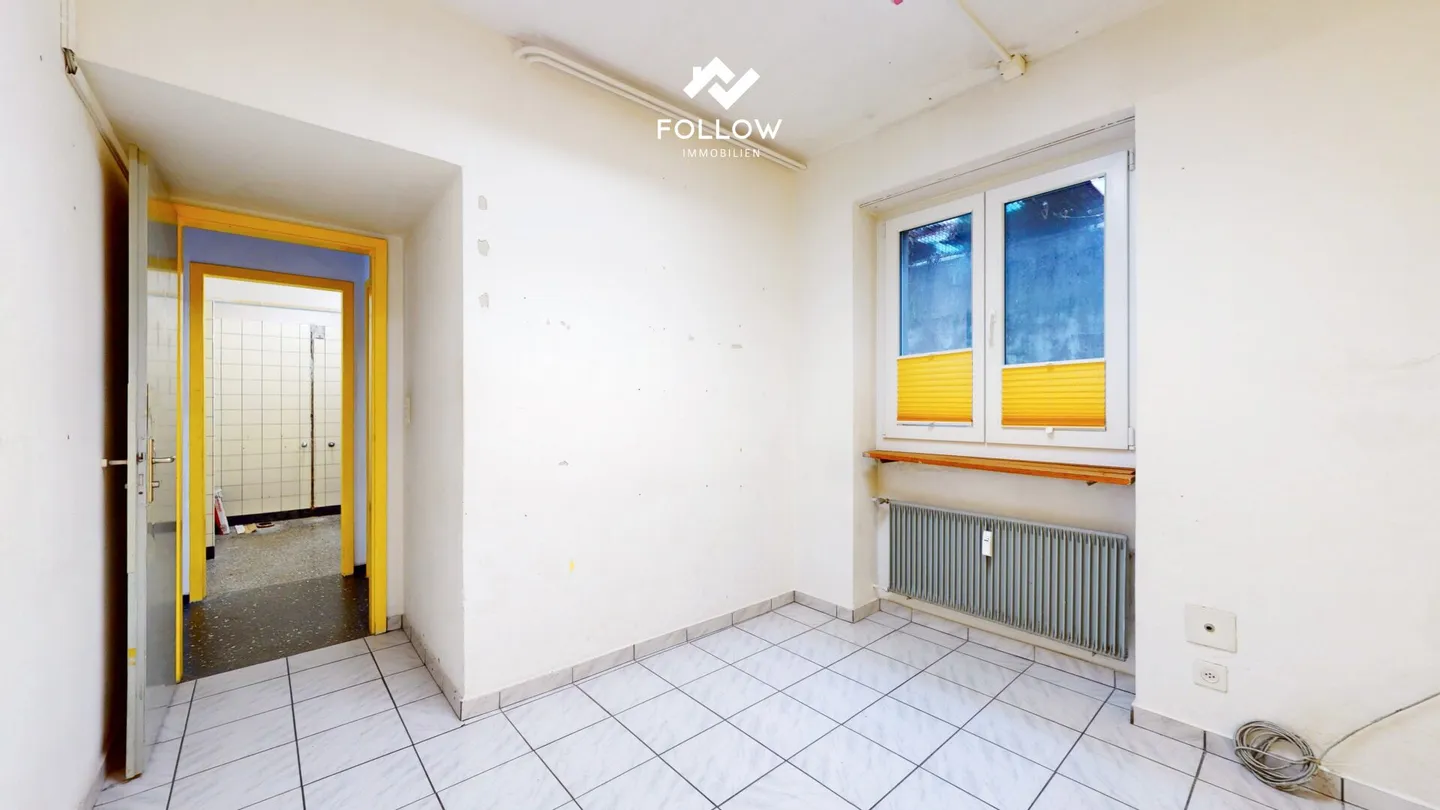 Versatile commercial space in the center of Lengnau - with flexible room concept - Photo 21 of 24