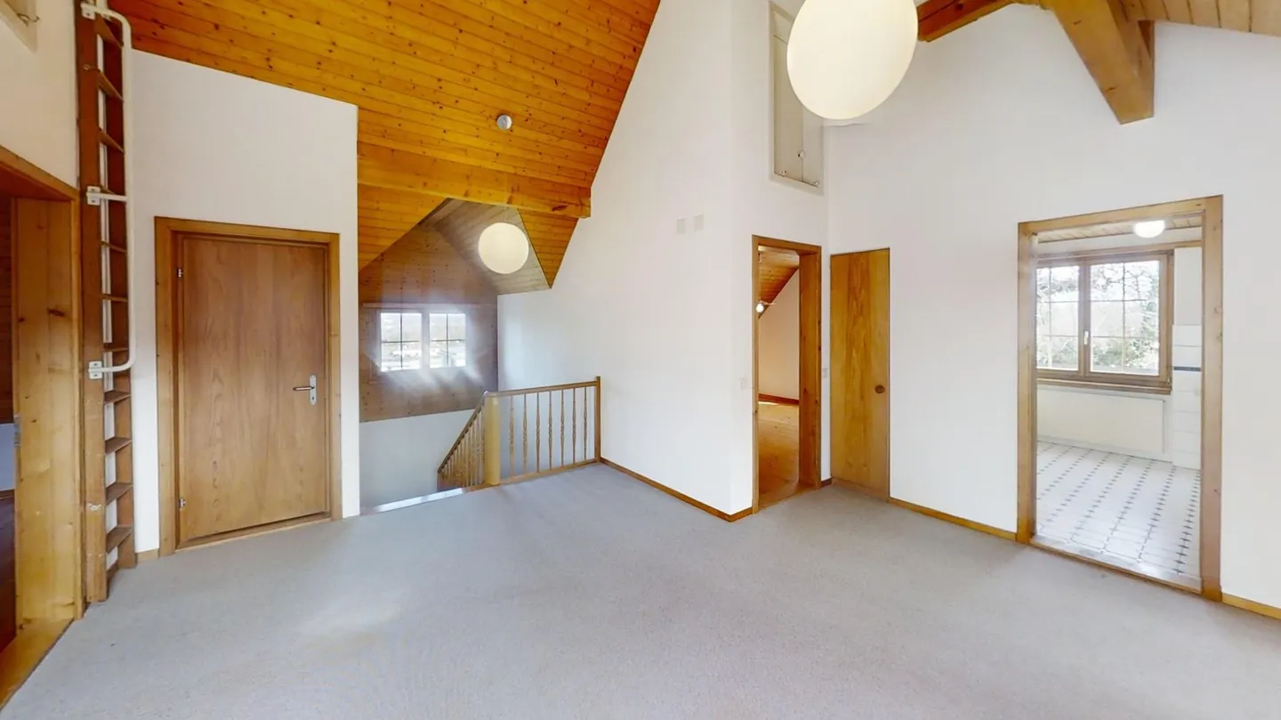 7.5-Room Country House with Garden in Tägerwilen - Photo 9 of 18