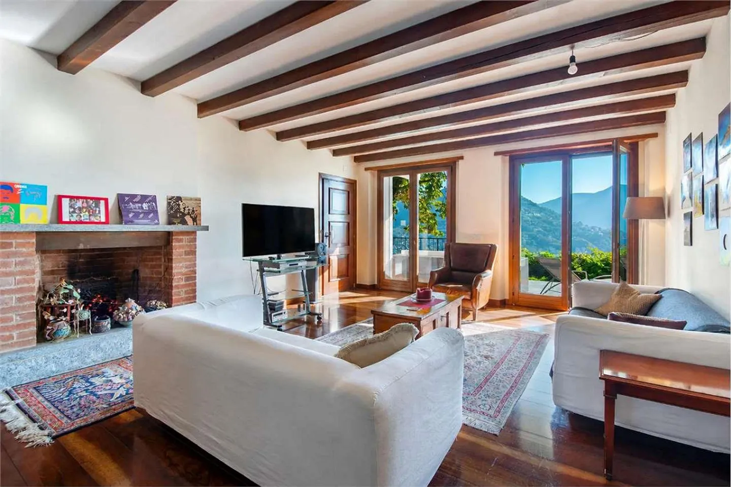 Massagno - Detached Villa with Pool and Lake View - Photo 9 of 10