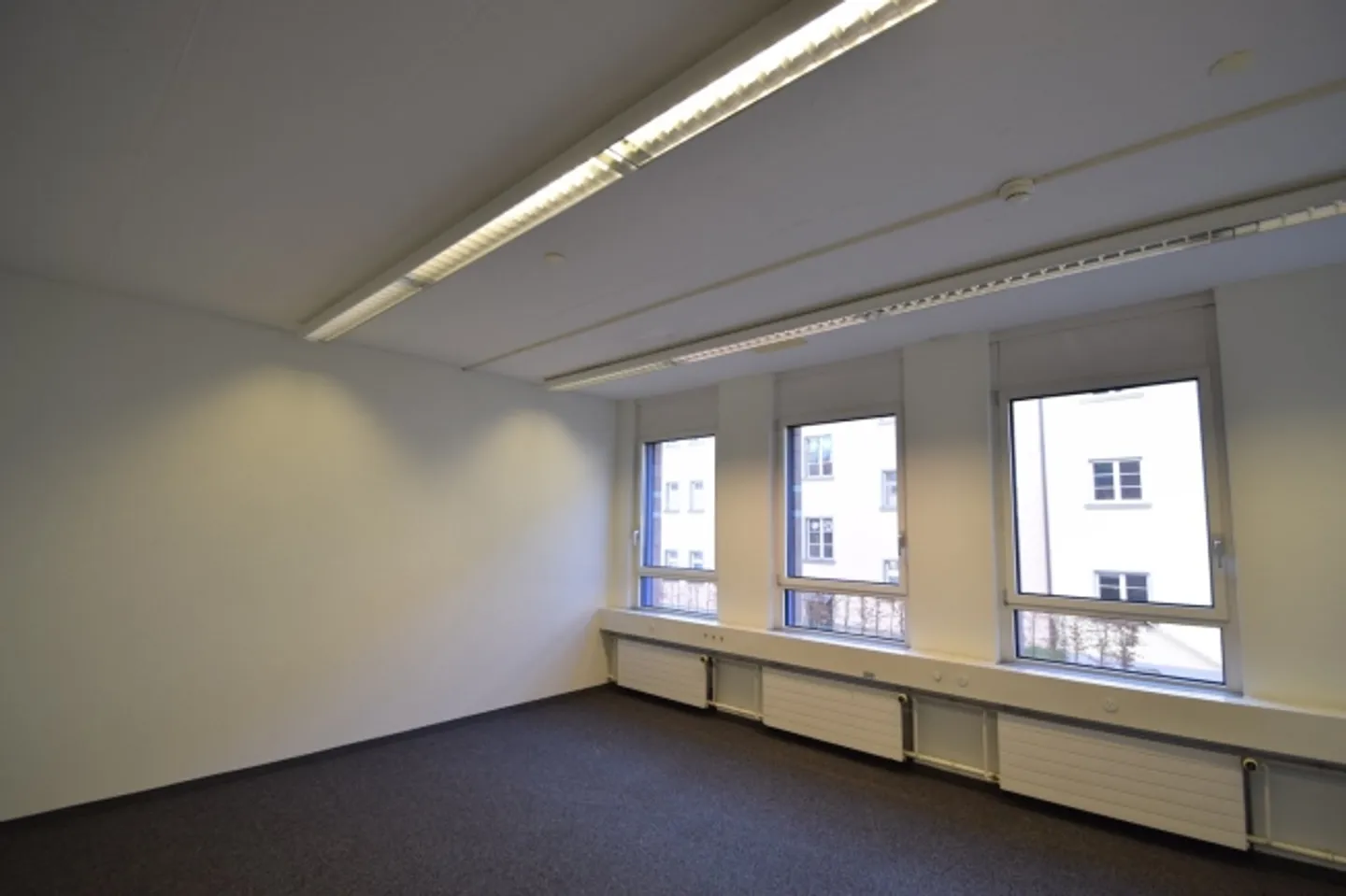 Spazio ufficio in affitto - Foto 11 di 13