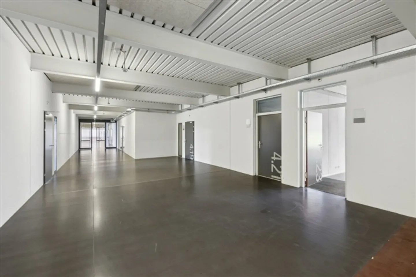 «Spannende Gewerbeflächen zur Zwischennutzung - direkt an der A1!» - Foto 8 von 10