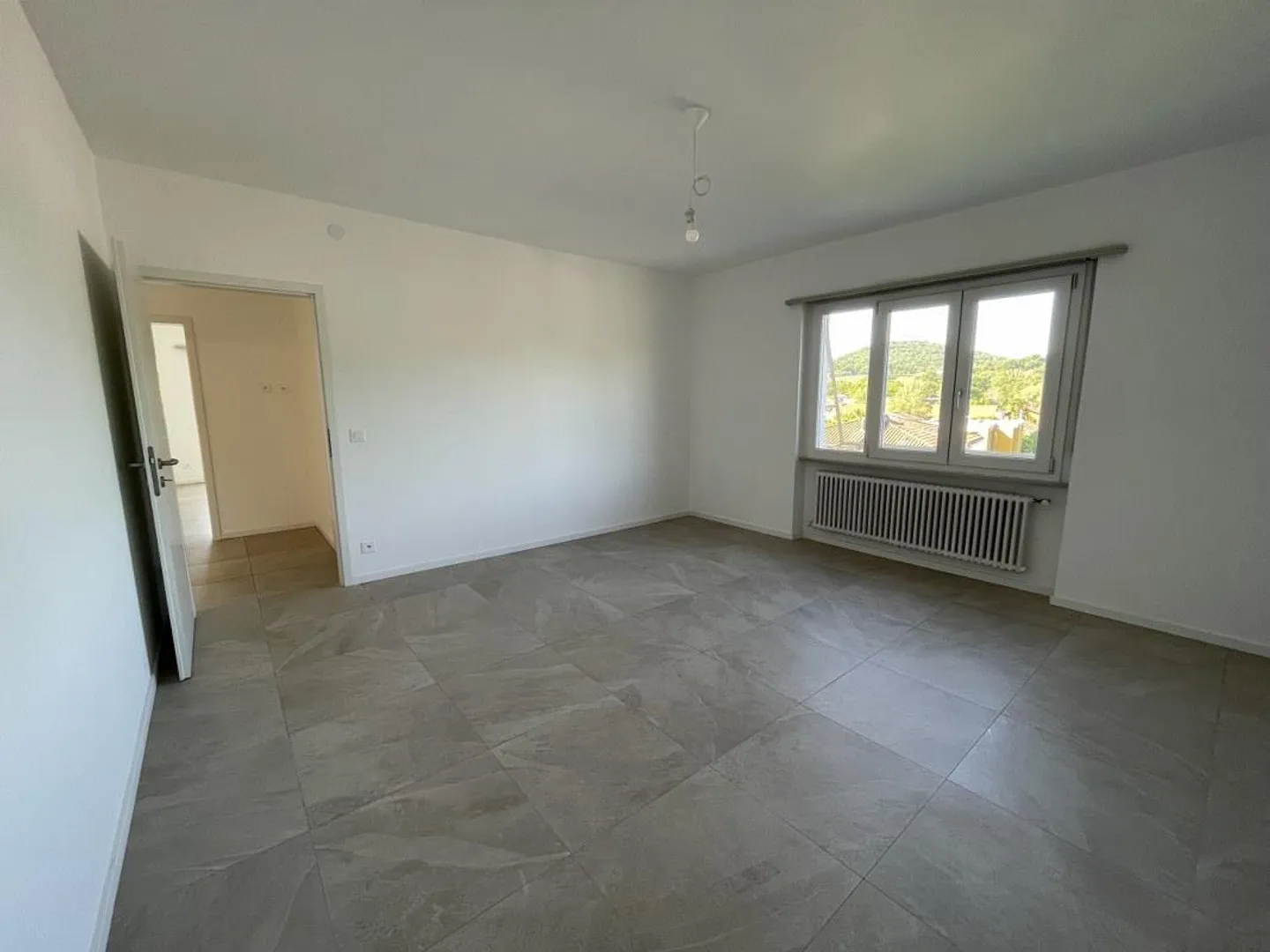 Appartamento spazioso con terrazza - Foto 7 di 13