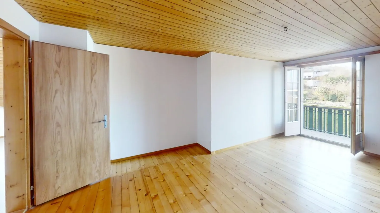 7.5-Room Country House with Garden in Tägerwilen - Photo 11 of 18