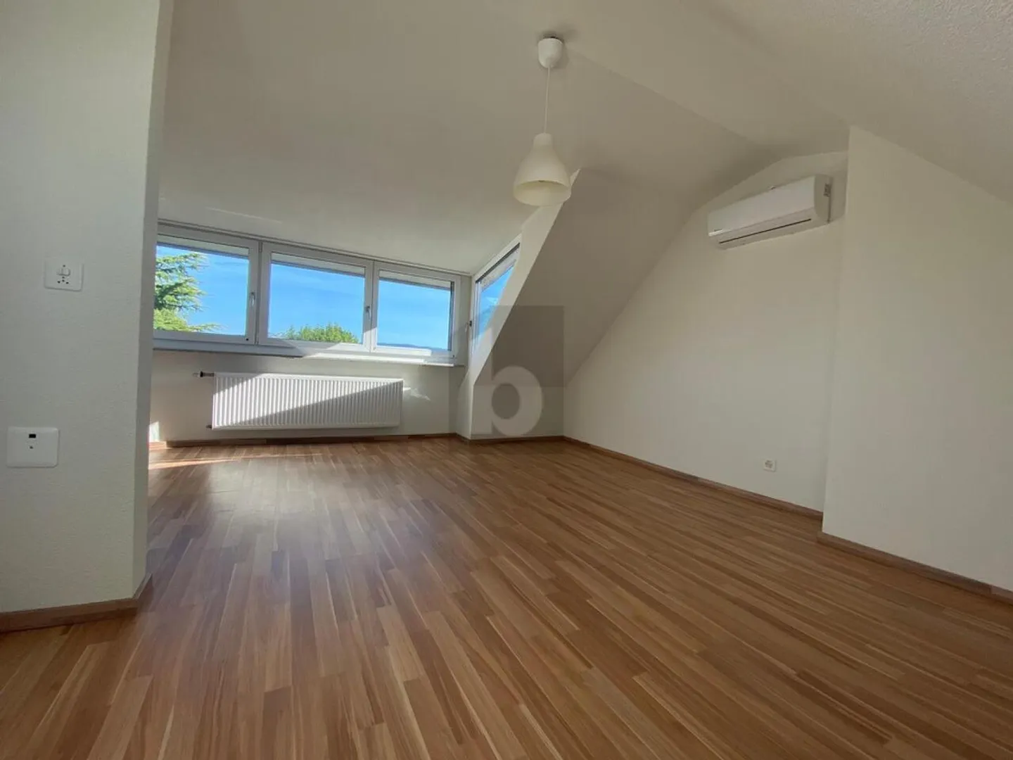 OÙ LE SILENCE, LE SOLEIL ET LE STYLE SONT À LA MAISON - Photo 5 sur 6