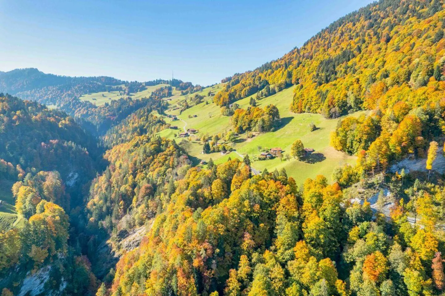 Idyllisches Maiensäss zu verkaufen - Foto 13 von 14