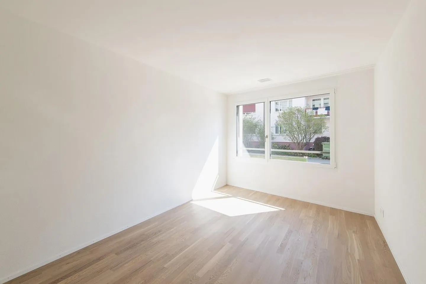 Appartamento moderno di 3,5 locali nel complesso residenziale al parco - Foto 3 di 8