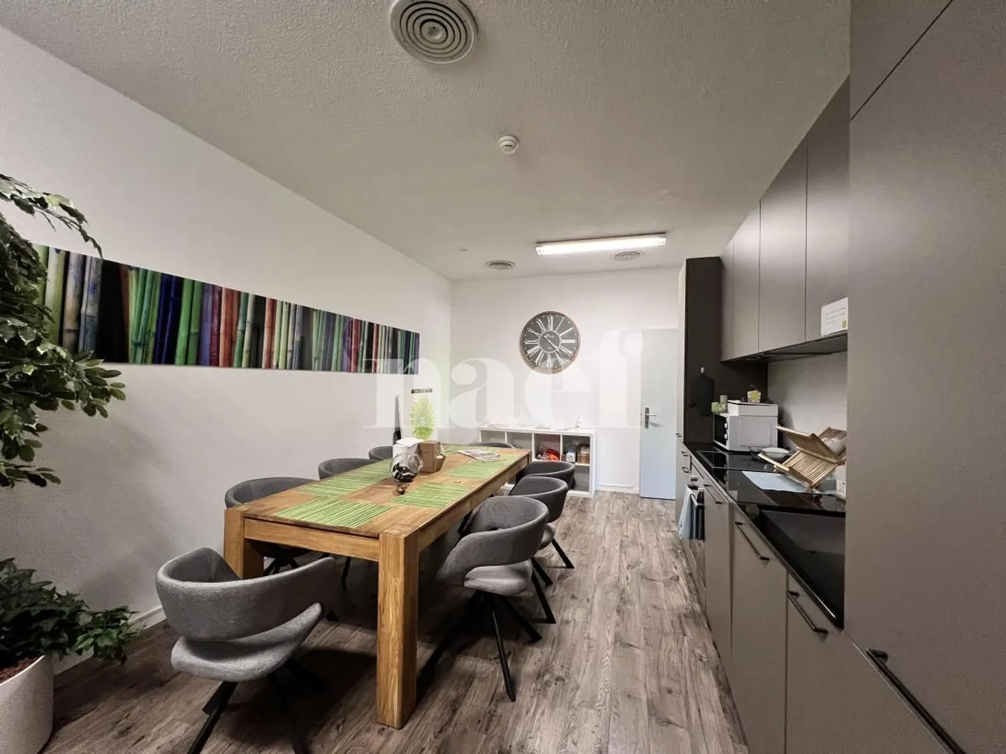 Office space for rent in the Beaumont district! - Photo 4 of 5