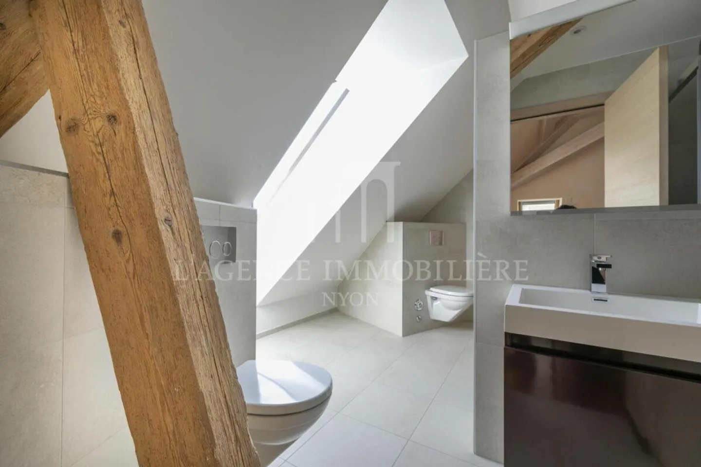 Attique 5.5 pièces à Aubonne - Photo 9 sur 11