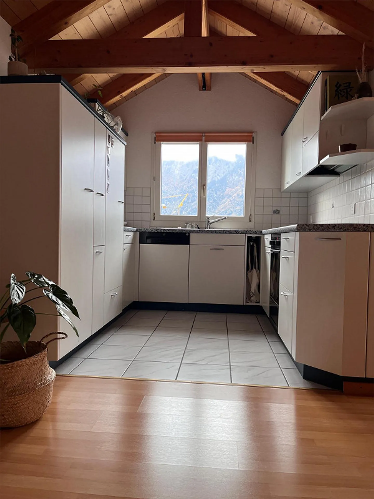 2.5 Zimmer-Dachwohnung - Foto 6 von 10