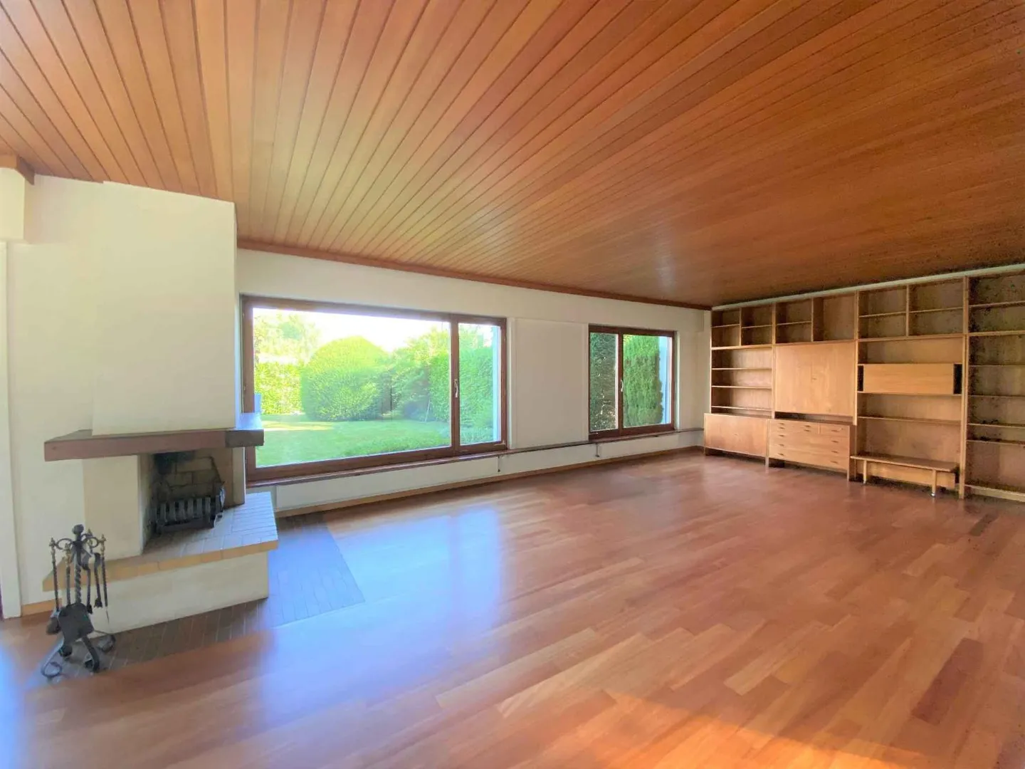 Villa with 7 rooms - Photo 7 of 13