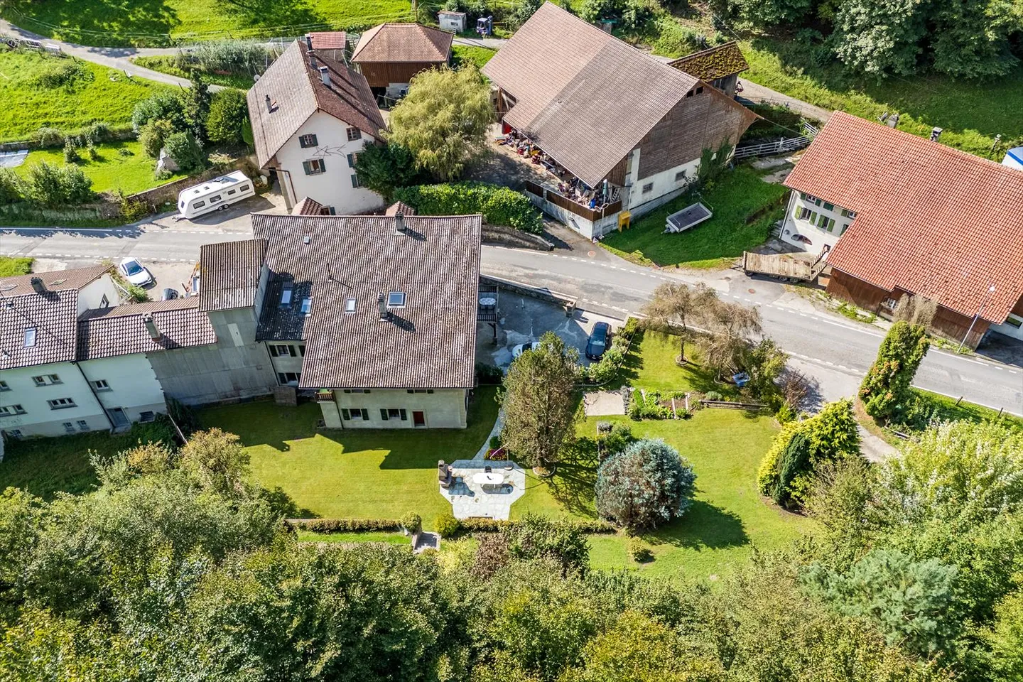 Magnifica casa indipendente di 9,5 stanze a Peney-le-Jorat - Foto 2 di 16