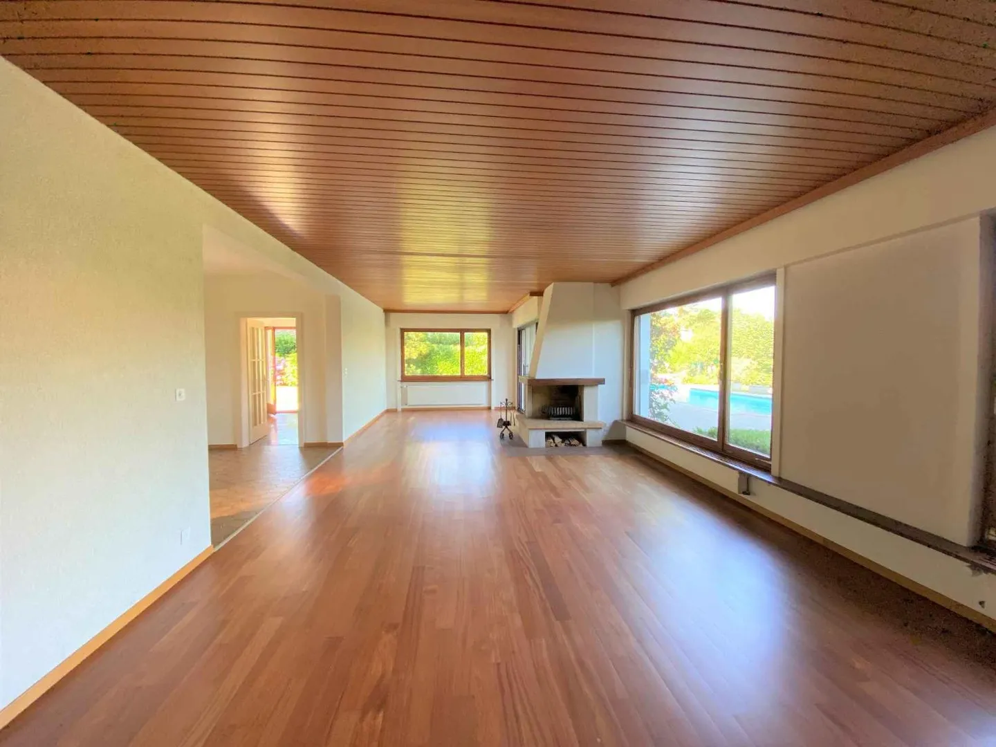 Villa with 7 rooms - Photo 6 of 13