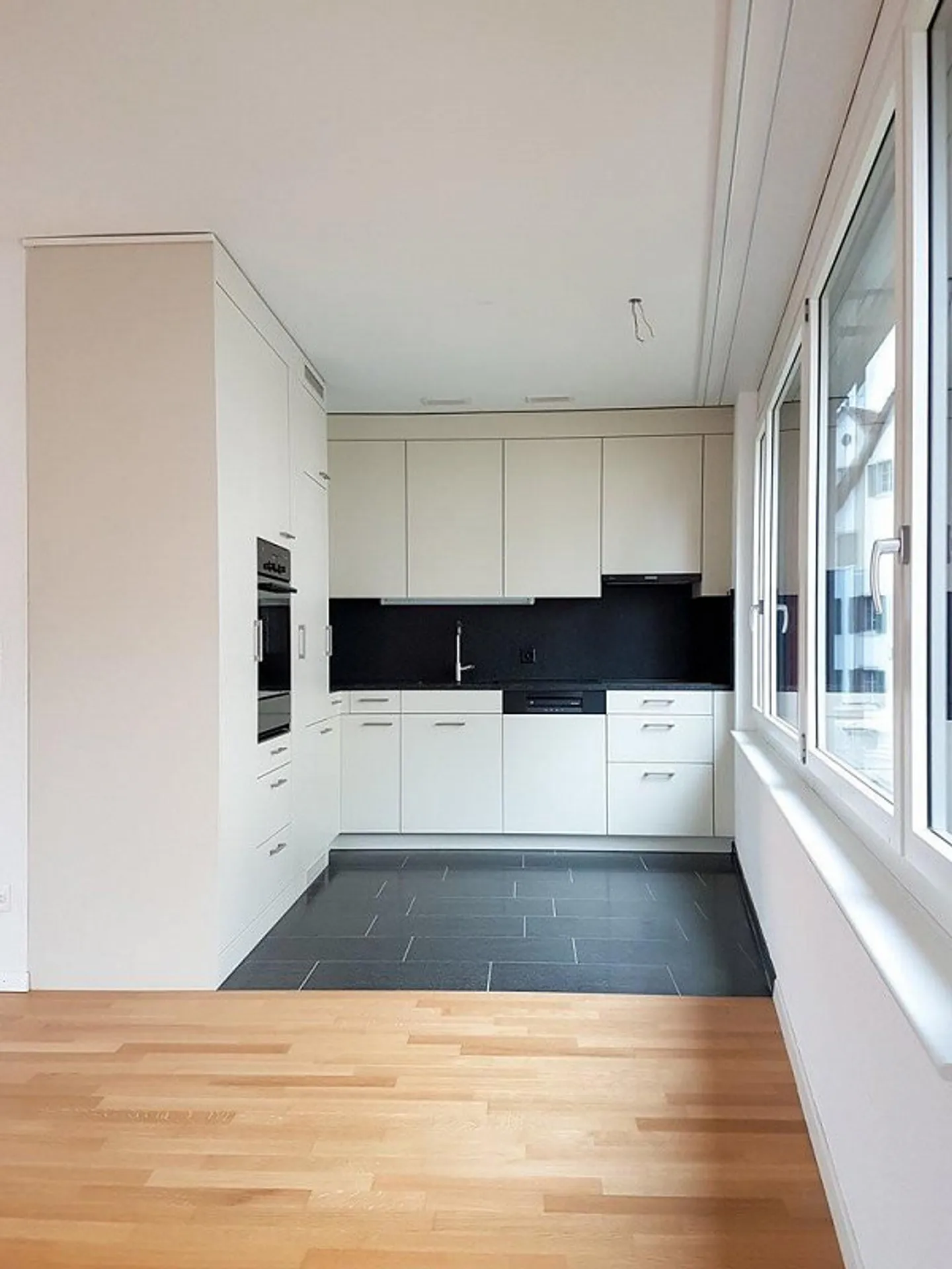 Modernes Apartment in Zentraler Lage - Foto 2 von 5