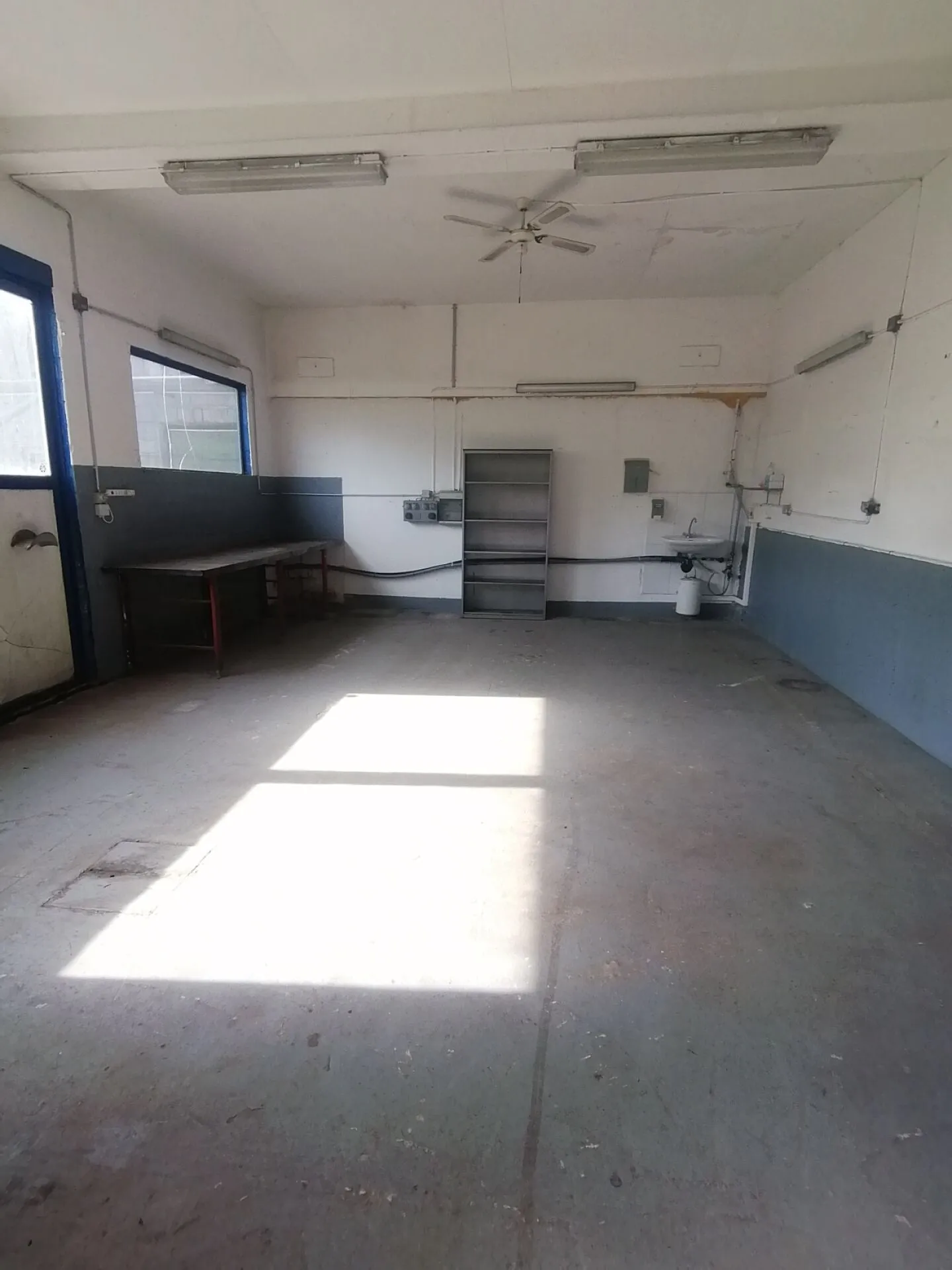 Spacious Workshop in Grosswangen - Photo 2 of 3