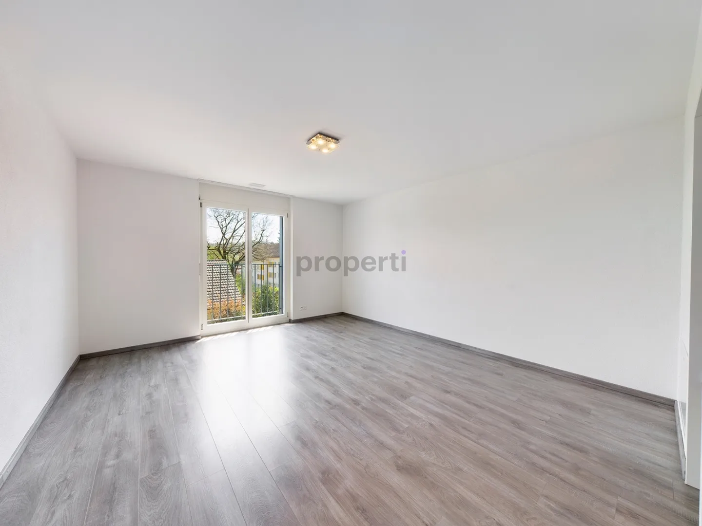 Einzigartige Gelegenheit! Geräumige 5.5-Zimmer-Wohnung in Dielsdorf - Foto 6 von 10