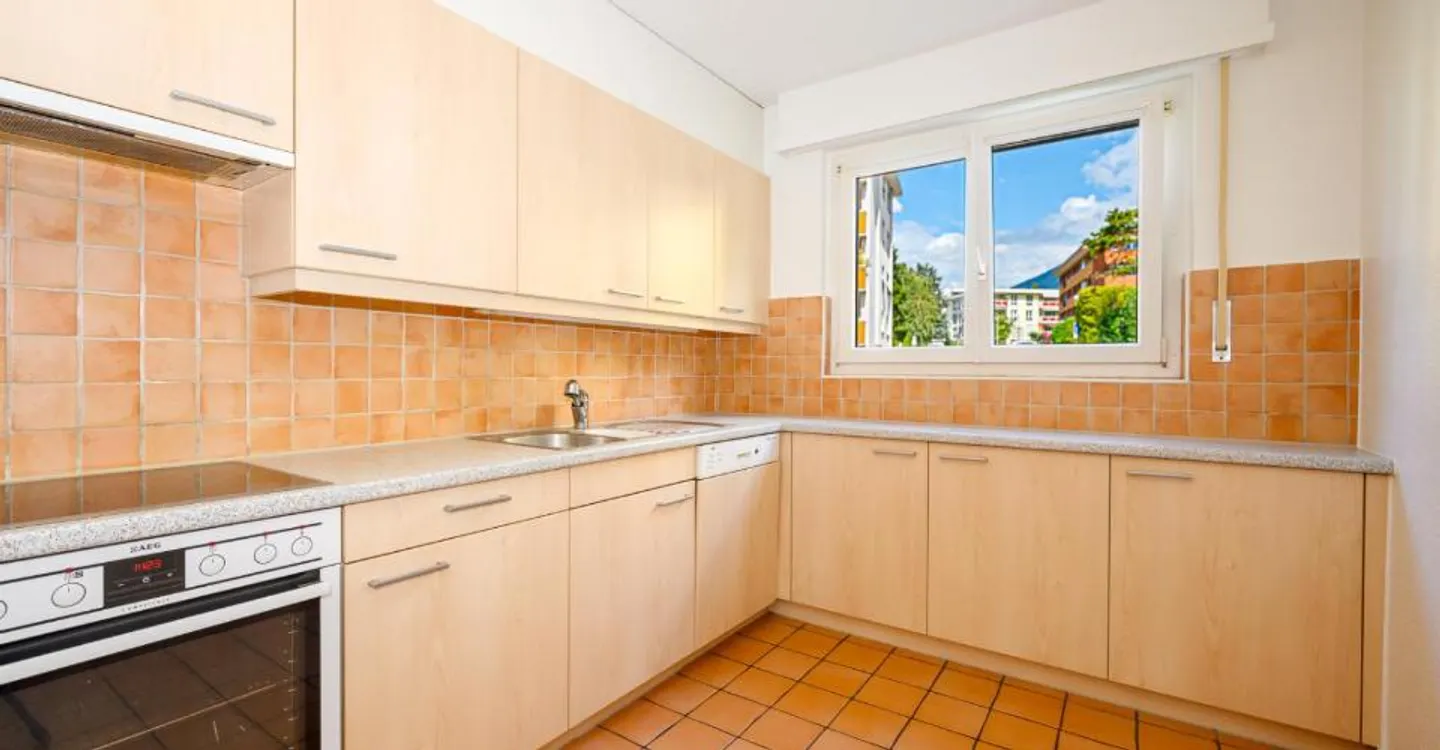Helle und geräumige Wohnung - Foto 1 von 6