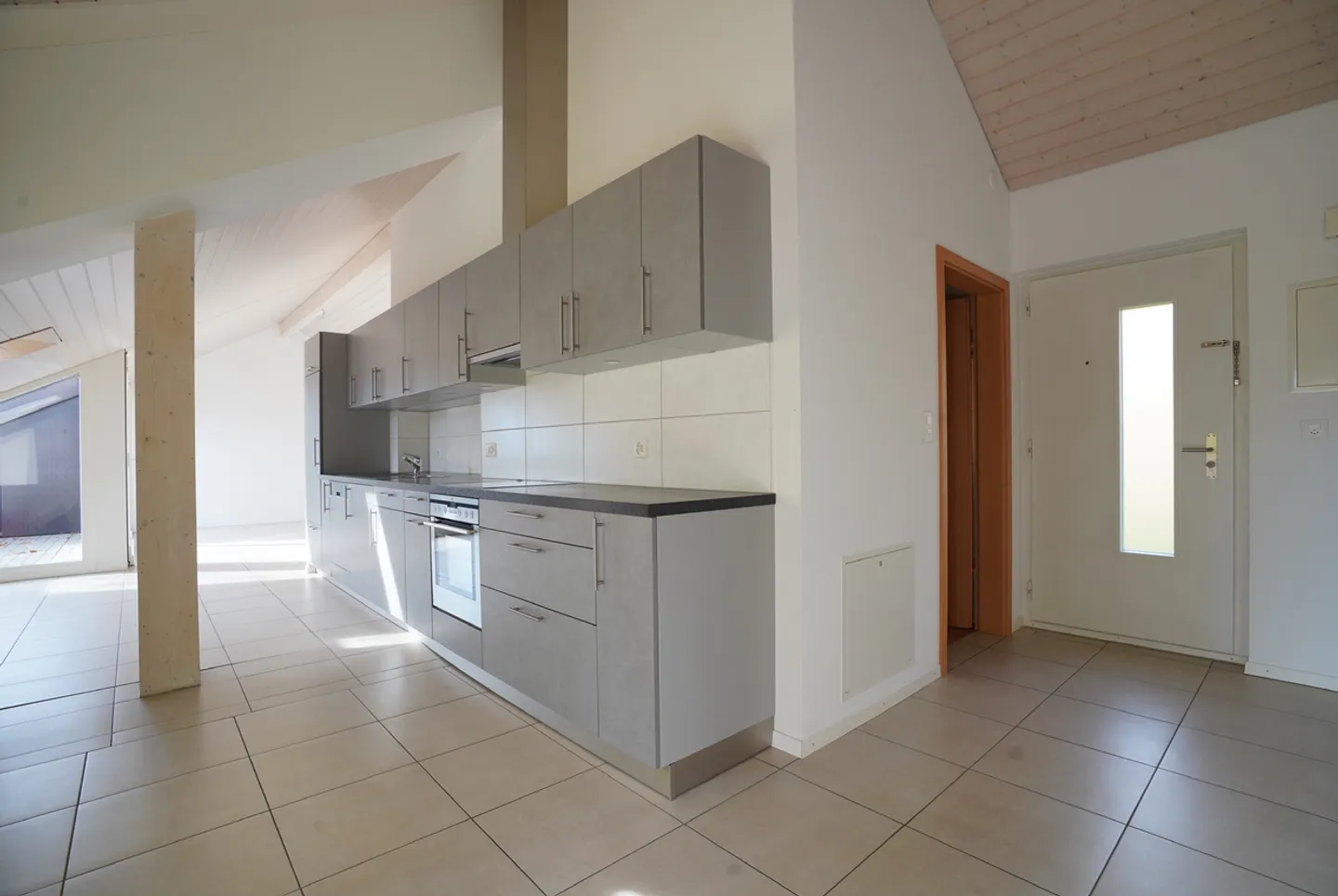 Dernier étage 4.5 pièces - Photo 6 sur 19