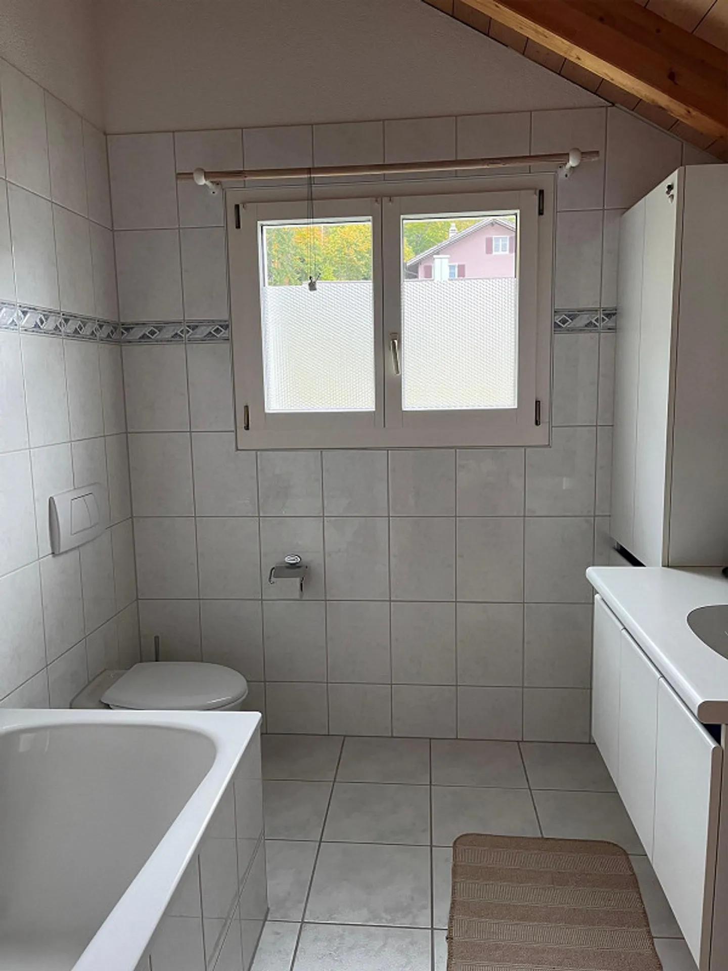 2.5 Zimmer-Dachwohnung - Foto 8 von 10