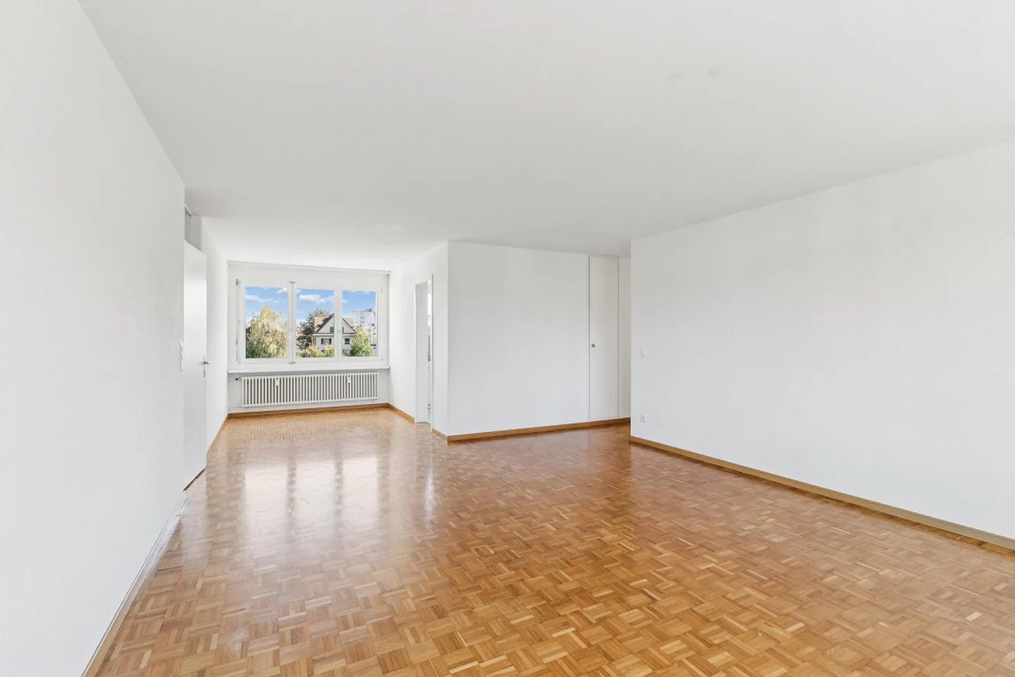 Gemütliche Wohnung mit Balkon - Foto 2 von 11