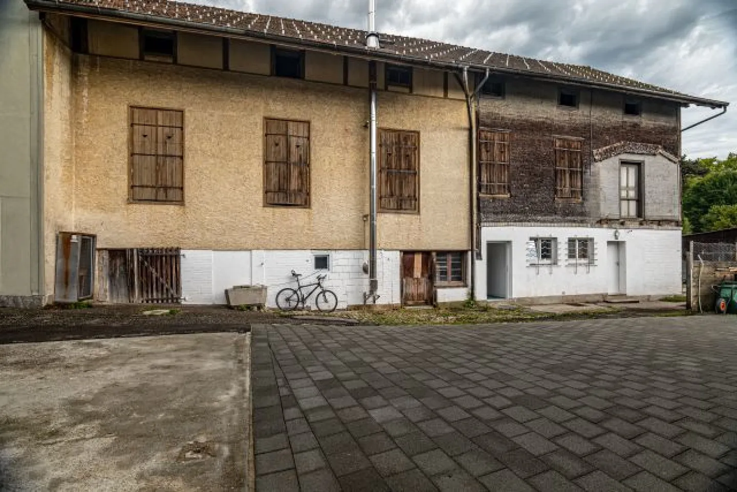 Large Property, High Yield - Photo 6 of 24