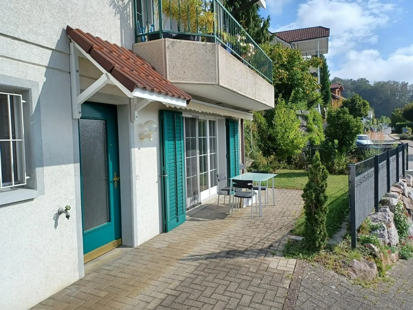 Appartement 2 pièces ensoleillé - Photo 1 sur 4