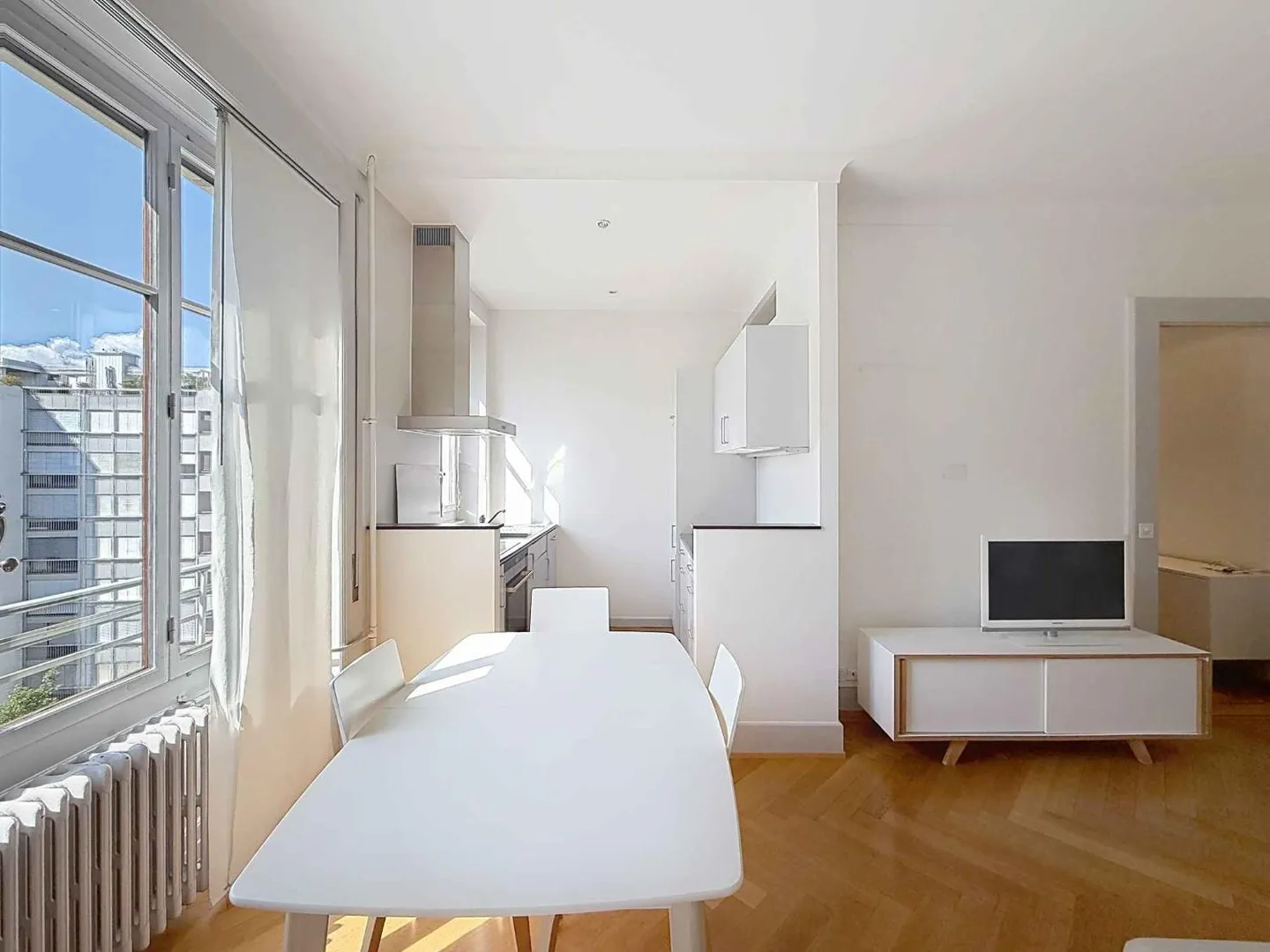 Furnished 2.5-room apartment - Photo 5 of 11