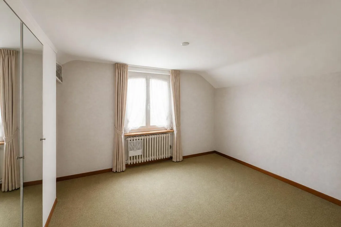 Fehr Immobiliare - Casa unifamiliare indipendente di 4½ stanze - Foto 8 di 13