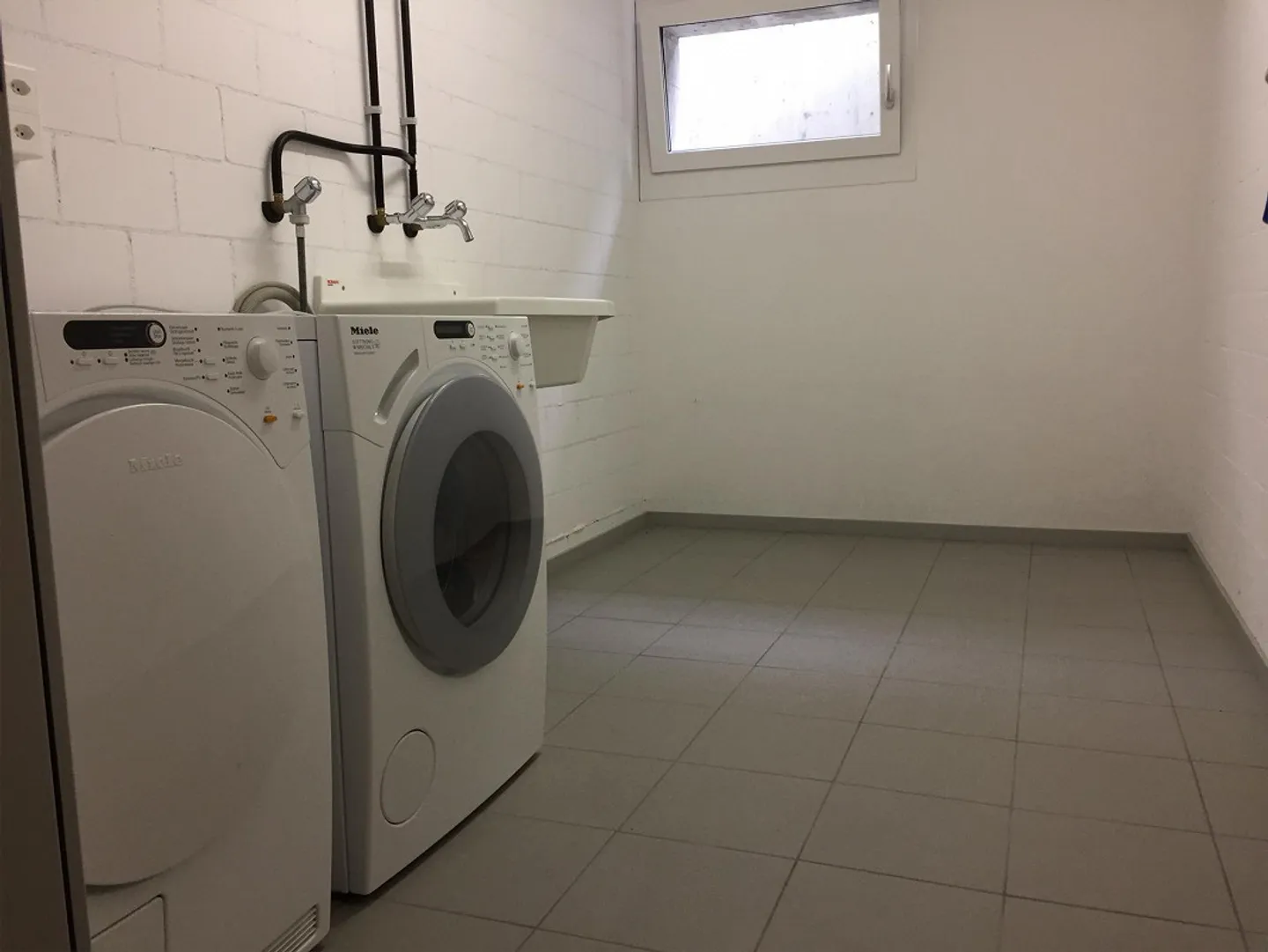 2 1/2-Room Condominium - Photo 11 of 16