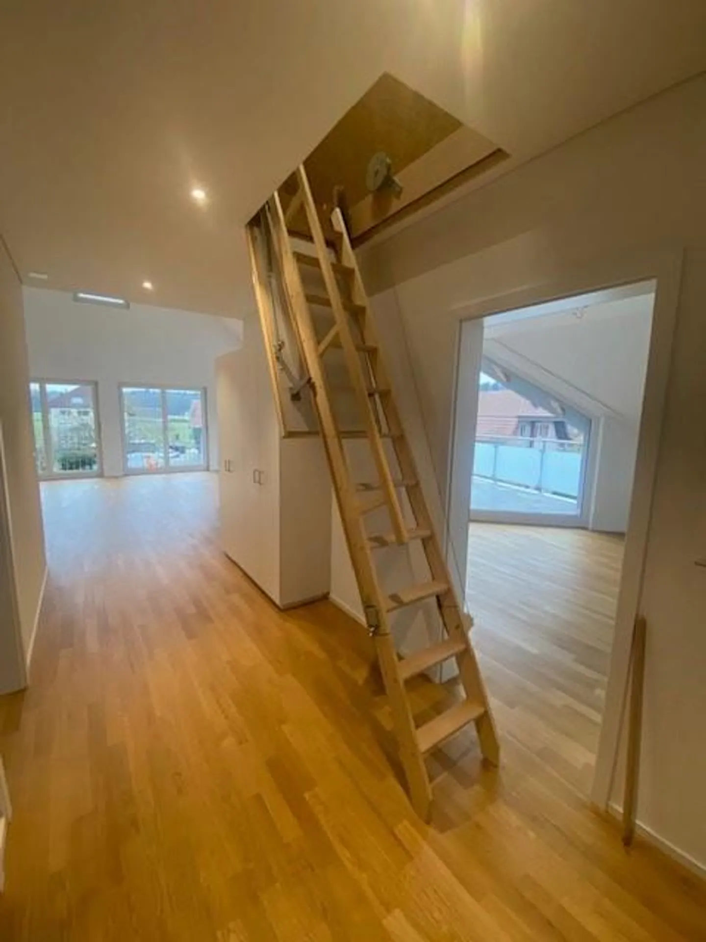 Modernes Apartment mit schöner Aussicht - Foto 11 von 14